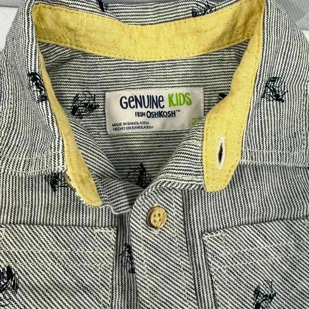 Genuine Kids by OshKosh Collared Button-up Boys Shirt Size 2T